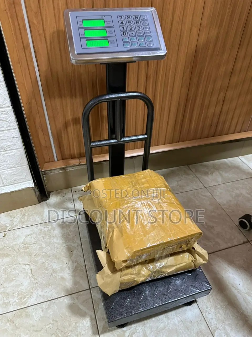 150kgs Weighing Scale With A Guard