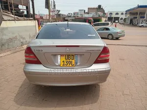 Mercedes-Benz C180 2006 Silver