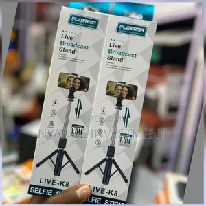 Plokama Live Broadcast Live Selfie Stick. Selfie Stick