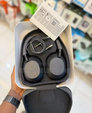 Sony Wh-1000xm5 Headphones