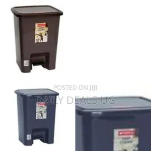C-13 Square Step on Dustbin