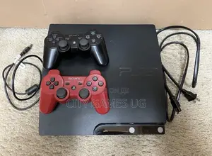 Sony Playstation 3 Ps3 Slim — 2 Controllers