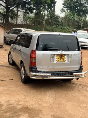 Toyota Succeed 2007 Silver
