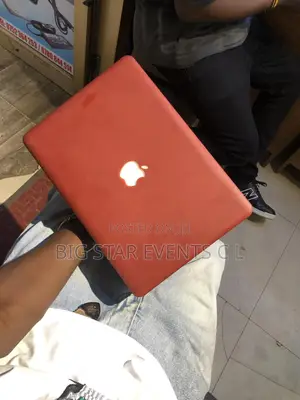 Laptop Apple MacBook Pro 4GB Intel Core 2 Duo SSD 256GB