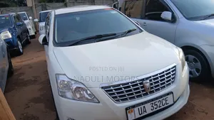 Toyota Premio 2010 White