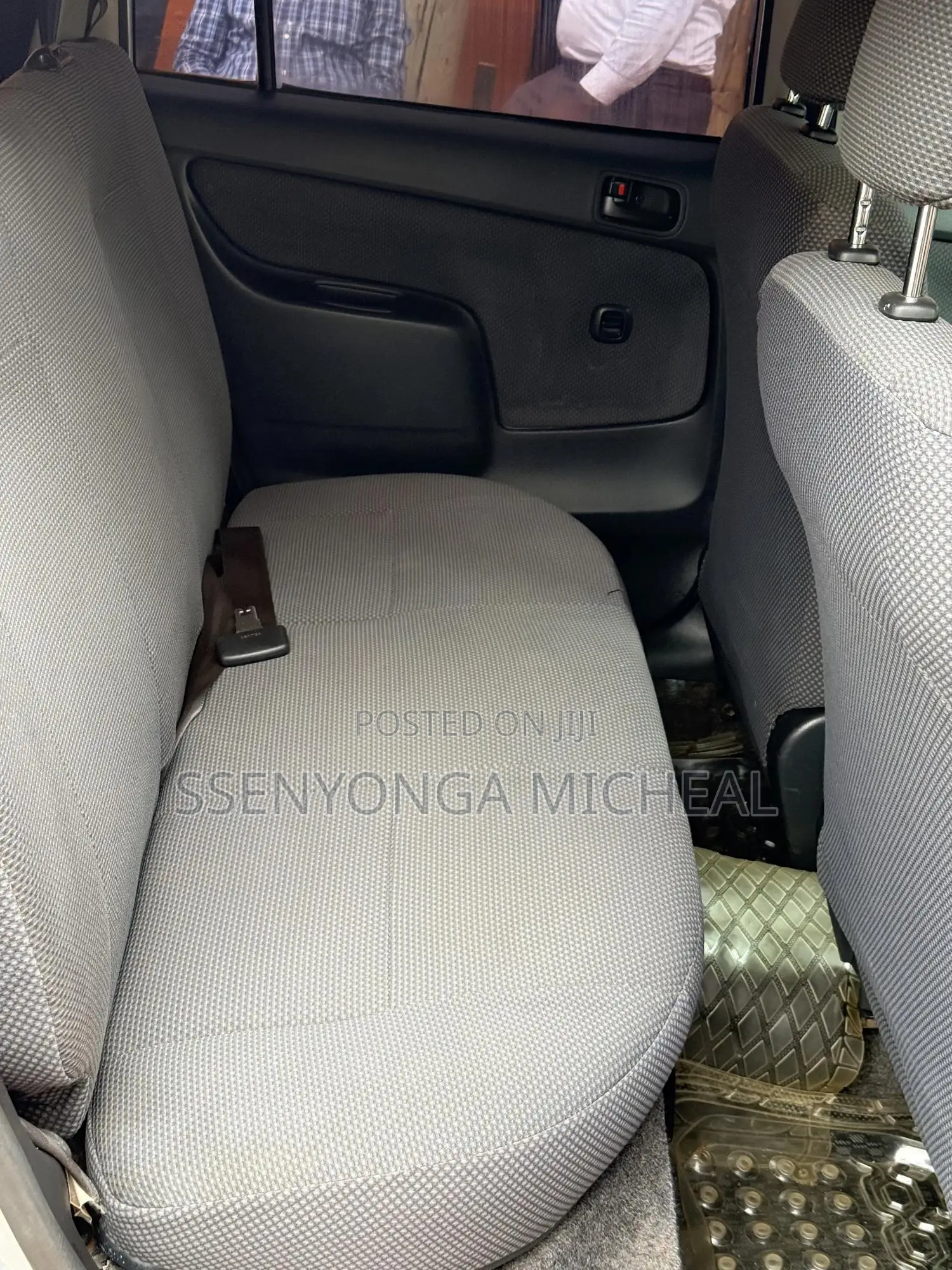 Toyota Succeed 2007 Silver
