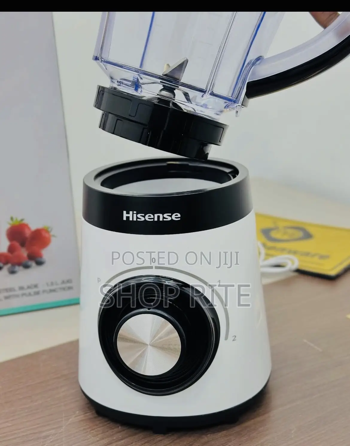 Hisense Black and White Juice Blender