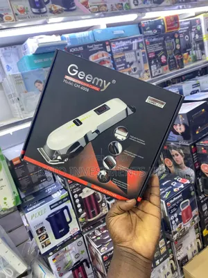 Geemy Professional Hair Clipper 5 Hours Use Battrey