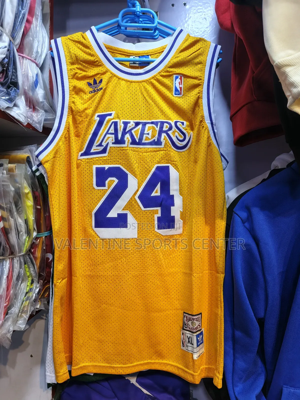 24 Good Quality Lakers Original Material