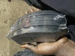 Ford Everest Front Brake Pads