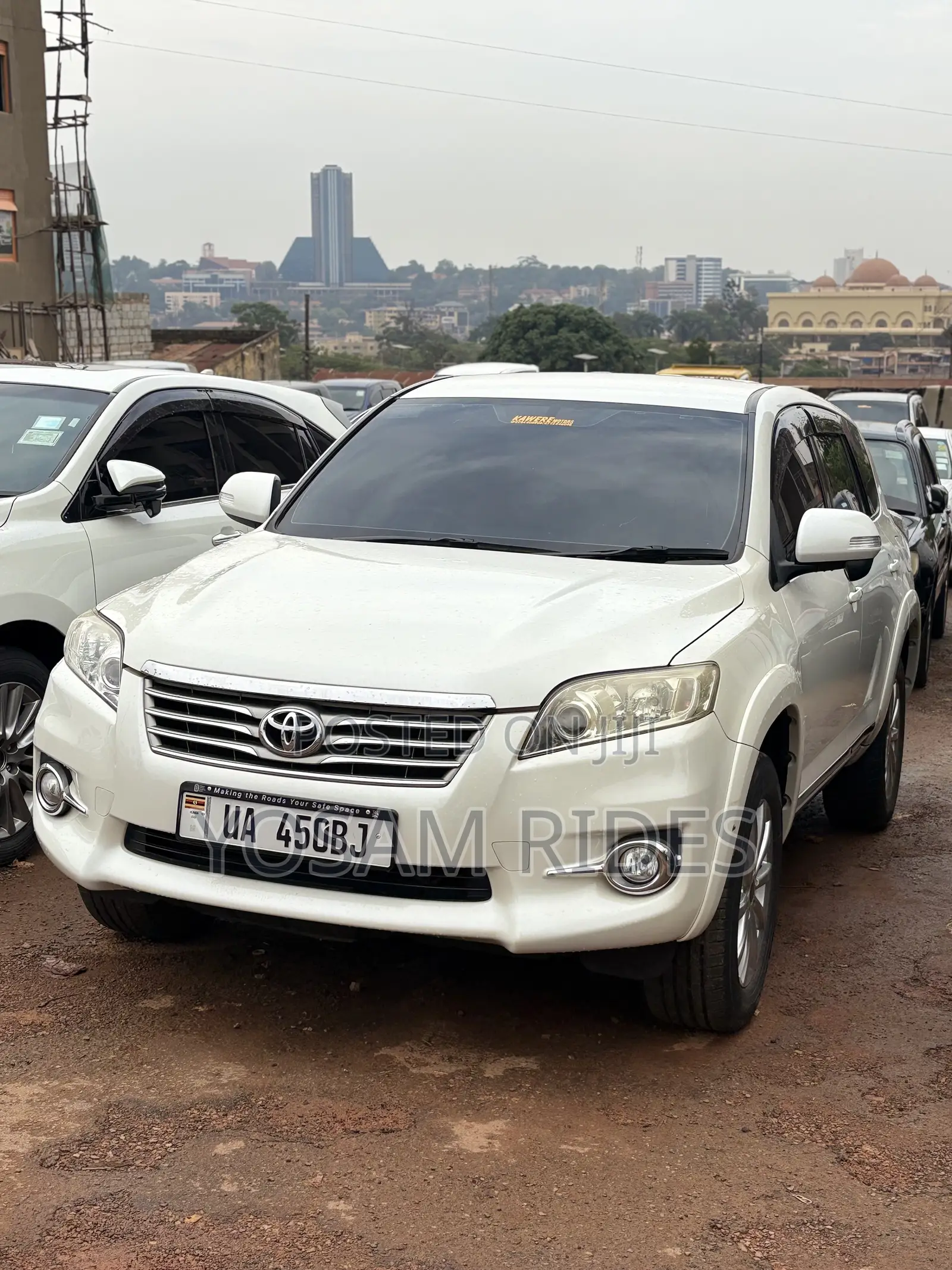 Toyota Vanguard 2011