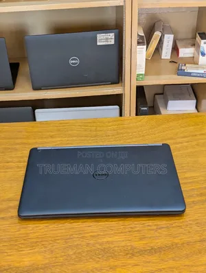 Laptop Dell Latitude 7450 8GB Intel Core i5 SSD 256GB