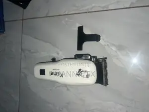 Kemei Rechargeable Electric Haircut Machine