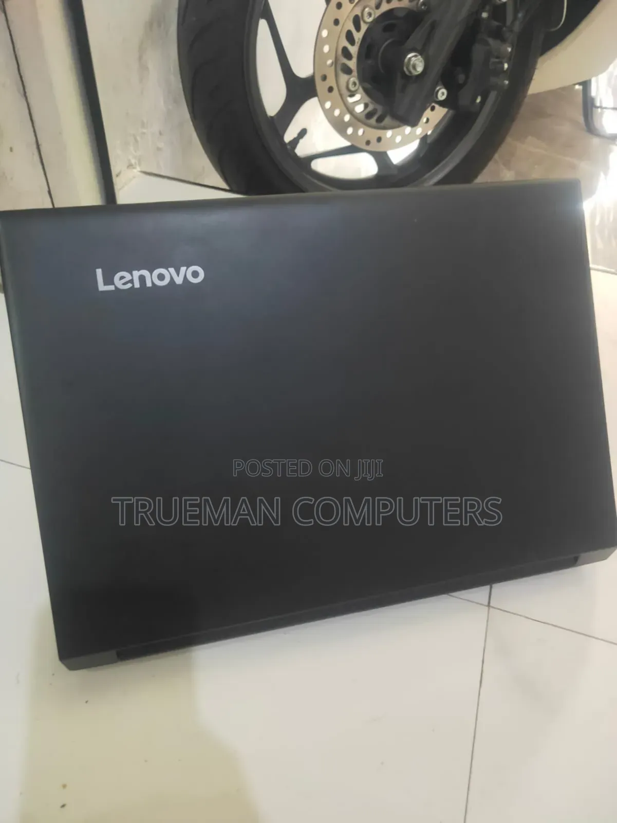 Laptop Lenovo V310 4GB Intel Core i3 SSD 320GB