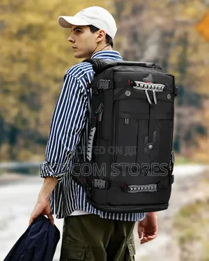 Witzman 4-ways Convertible Travel Backpack.