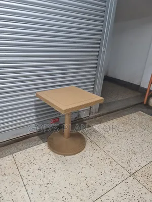 Ever Plastic Table Ever Plastic Table