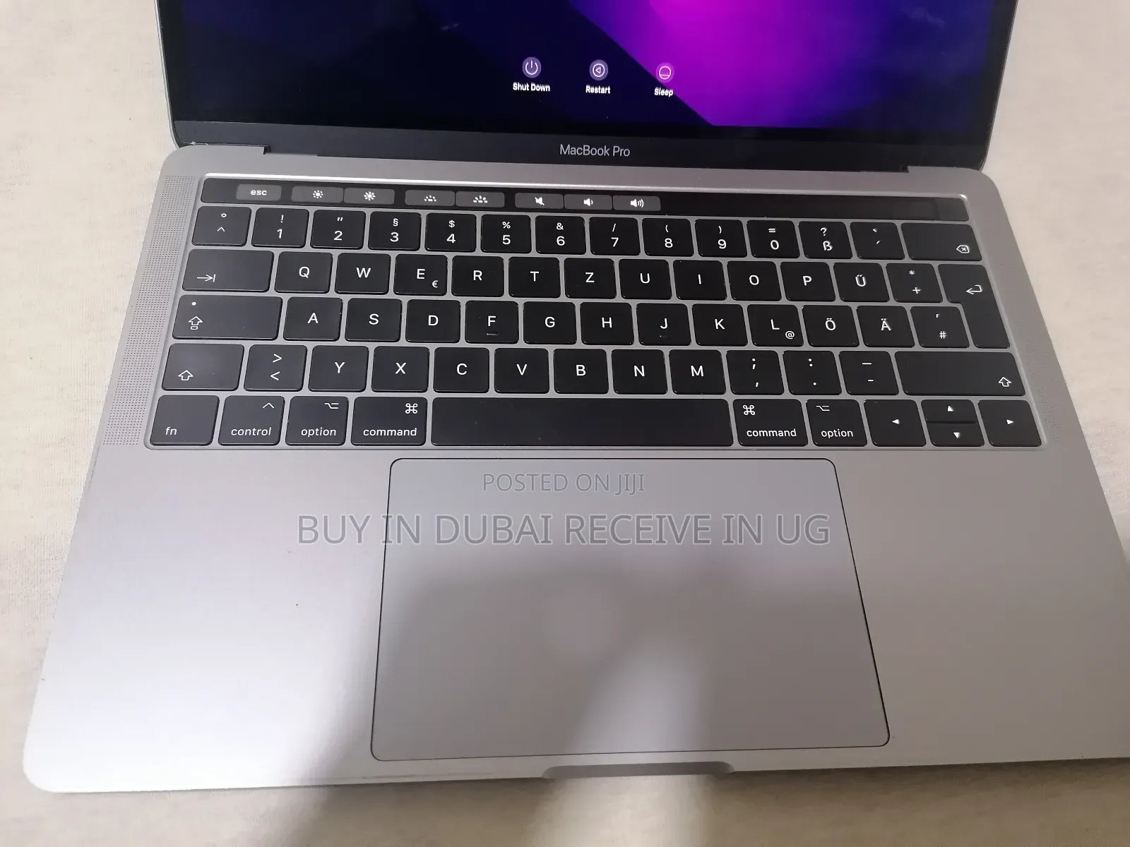 Laptop Apple MacBook Pro 2017 16GB Intel Core i7 HDD+SSD 512GB