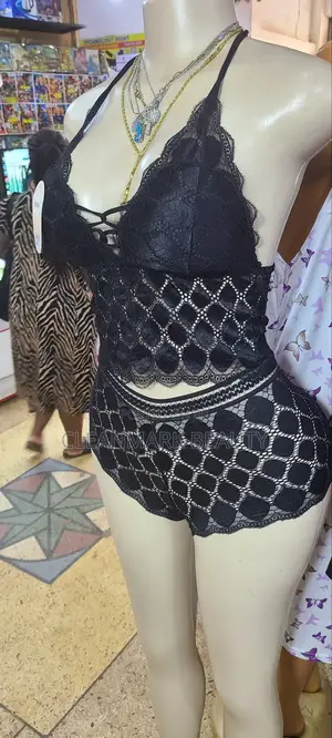 2 Piece Nickers and Bra