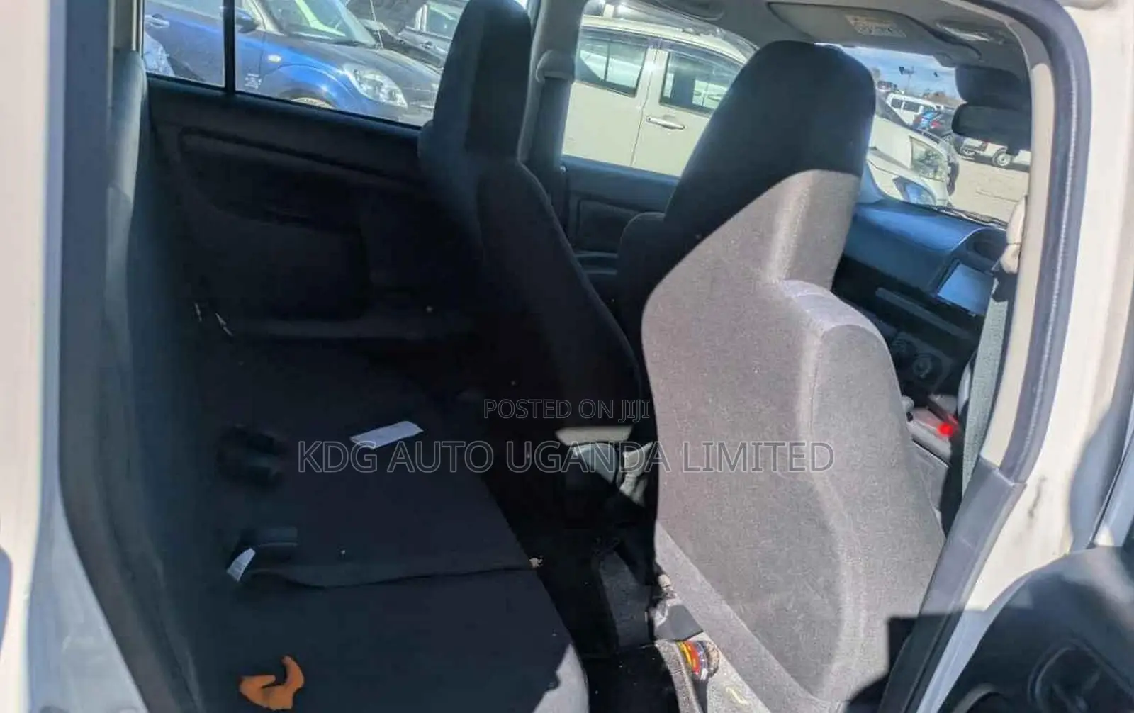 Toyota Probox 1.5 DX 2WD 2017 Pearl