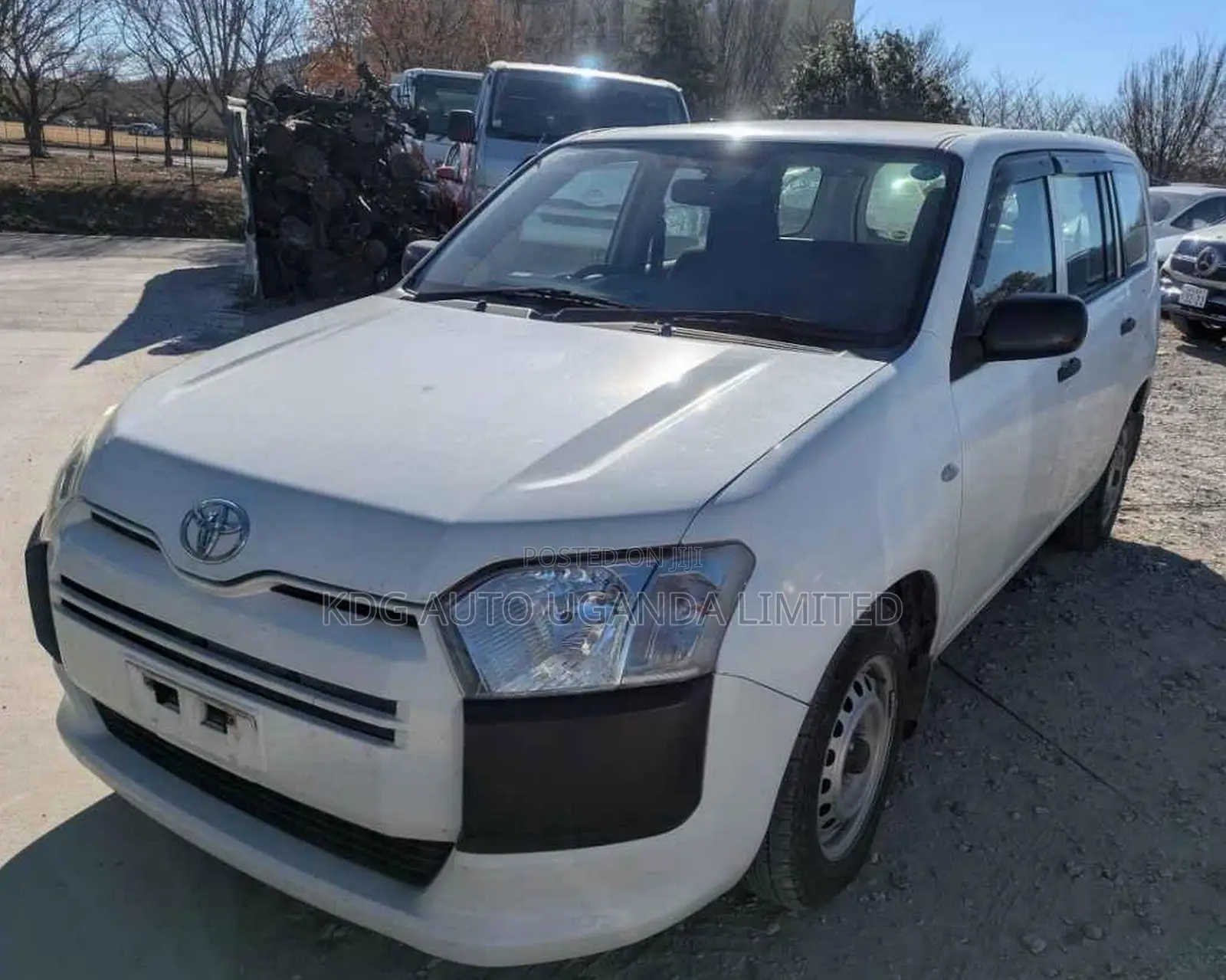 Toyota Probox 1.5 DX 2WD 2017 Pearl