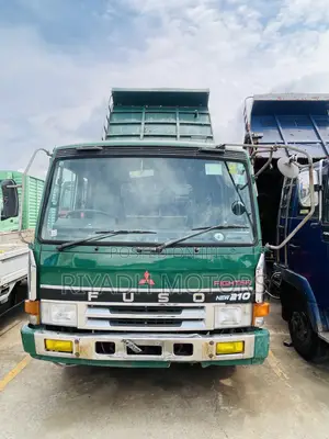 Fuso Tipper Green