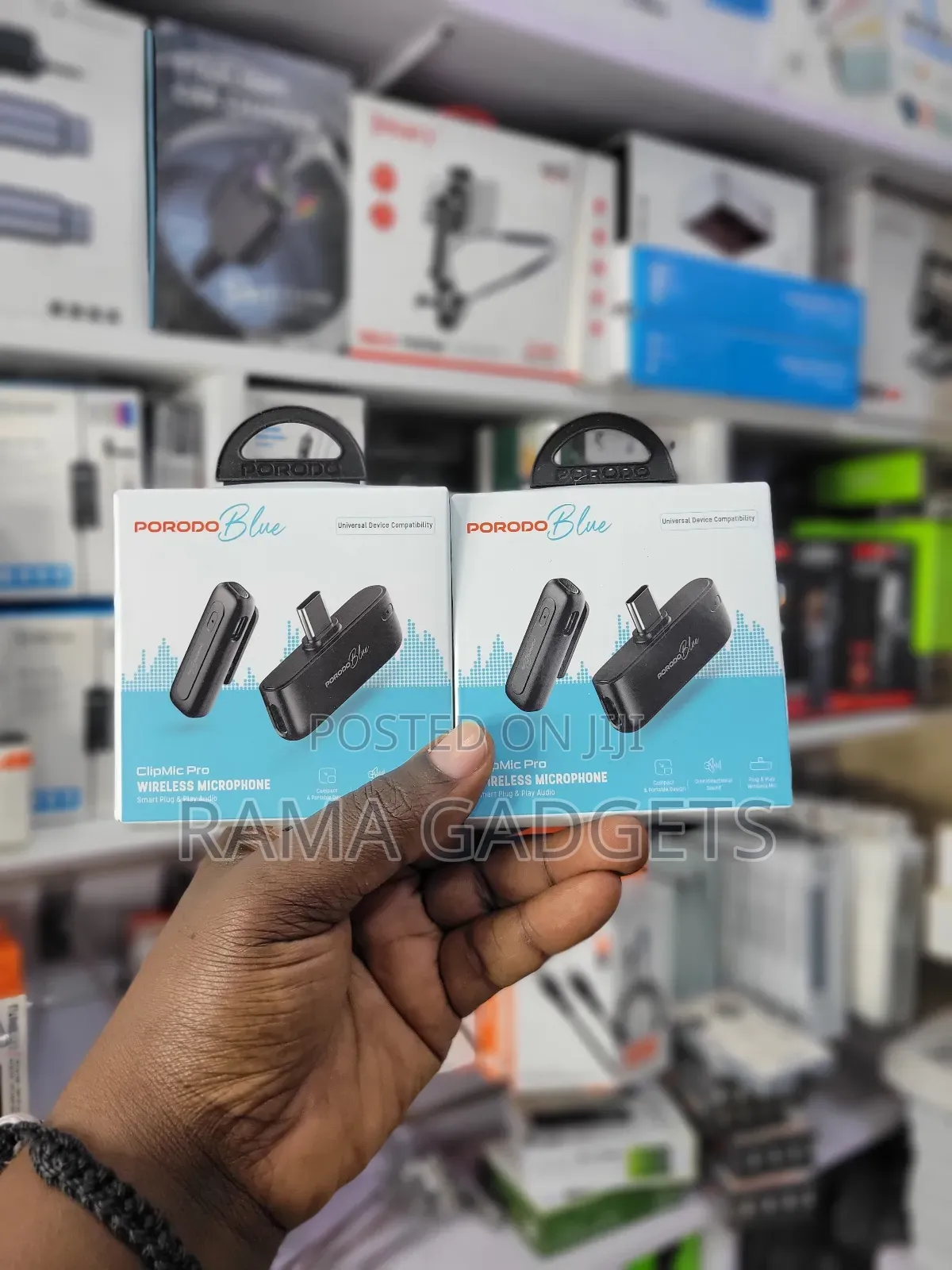 Porodo Blue Clipmic Pro Wireless Microphone.