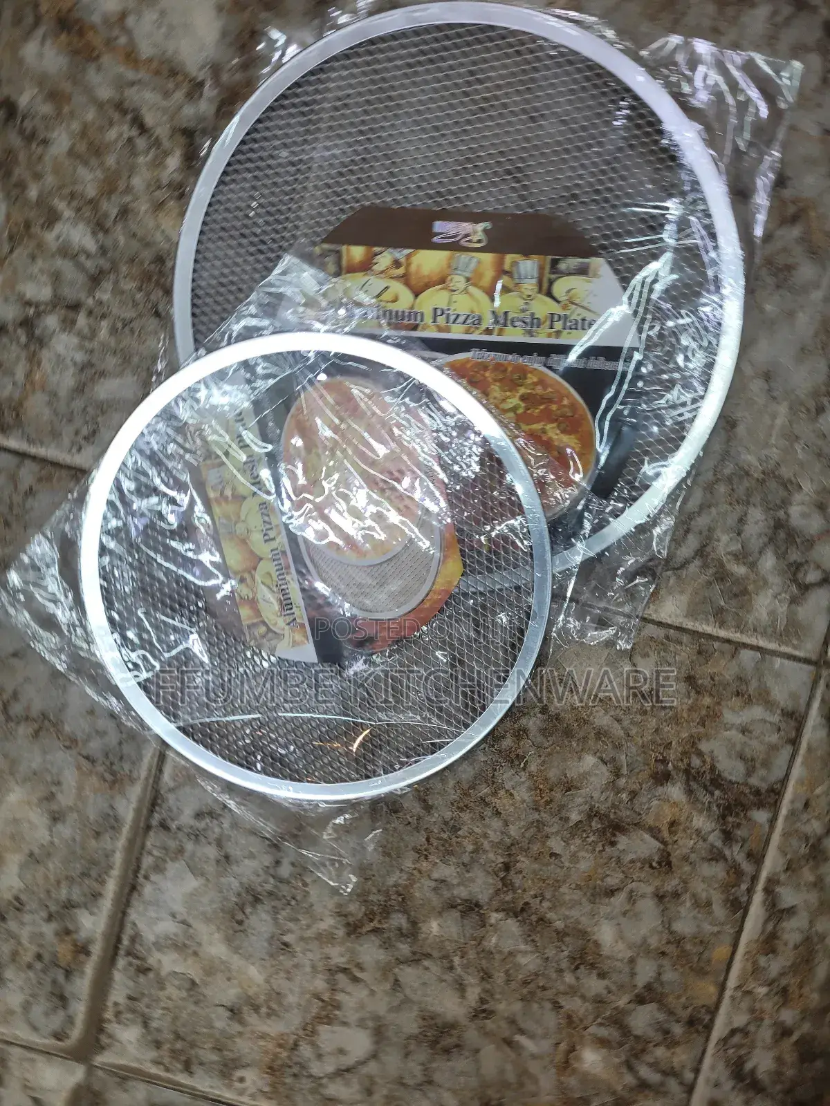Pizza Mesh Plate or Tray