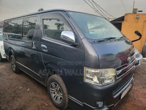 Toyota HiAce 2011 Grey
