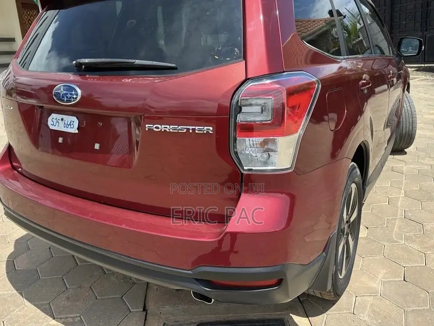 Subaru Forester 2.0XT Touring AWD 2016 Maroon