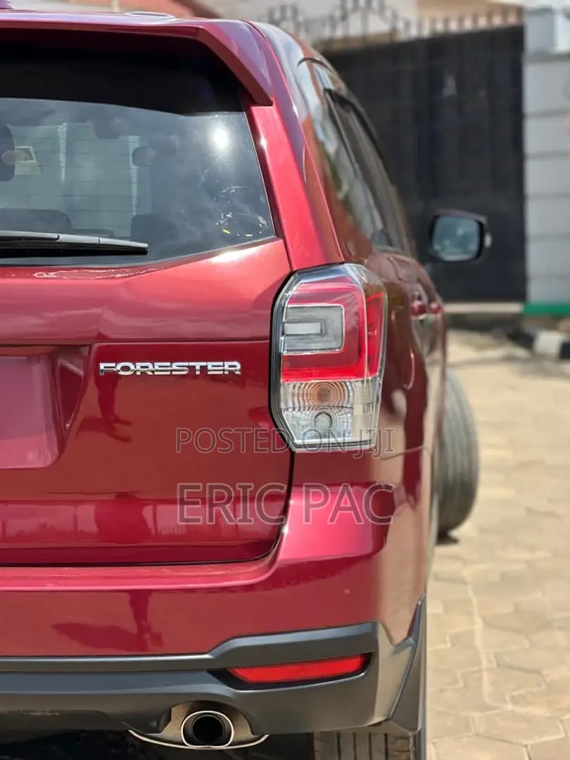 Subaru Forester 2.0XT Touring AWD 2016 Maroon