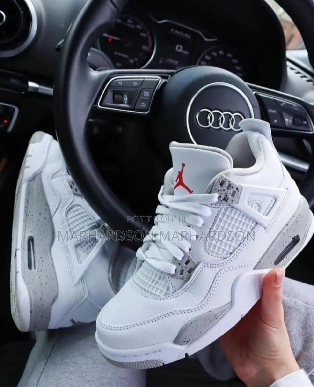 Classy Unique Unisex Sneakers