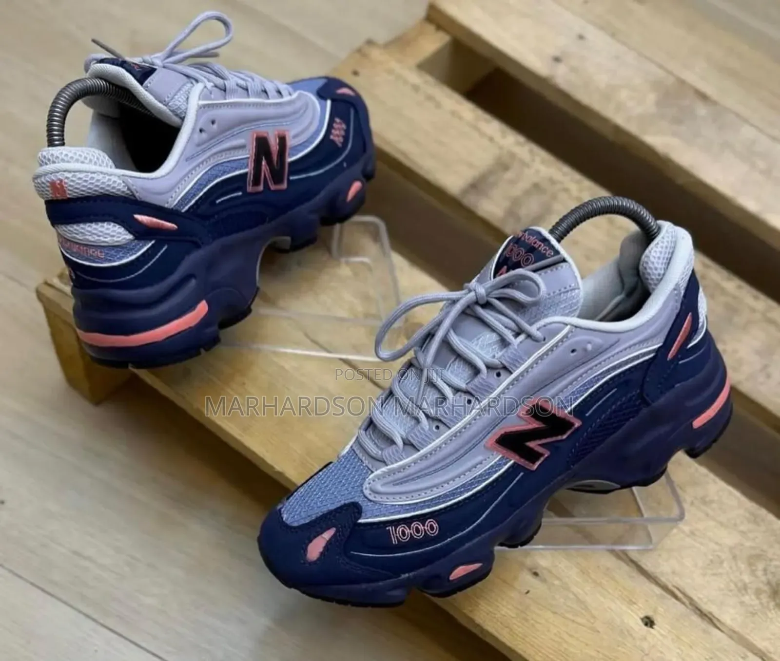 Unique Classy Sneakers