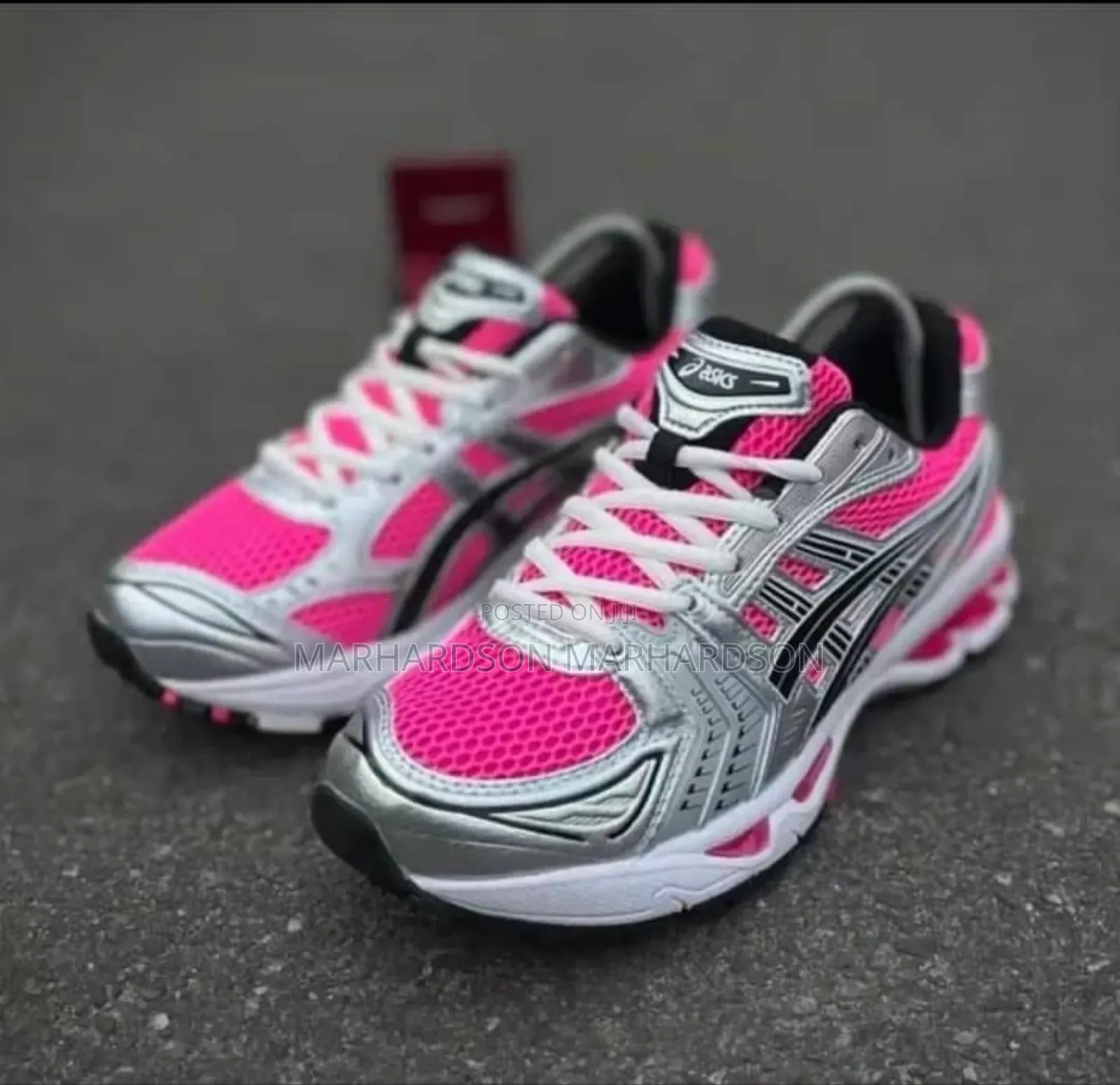 Unique Classy Sneakers