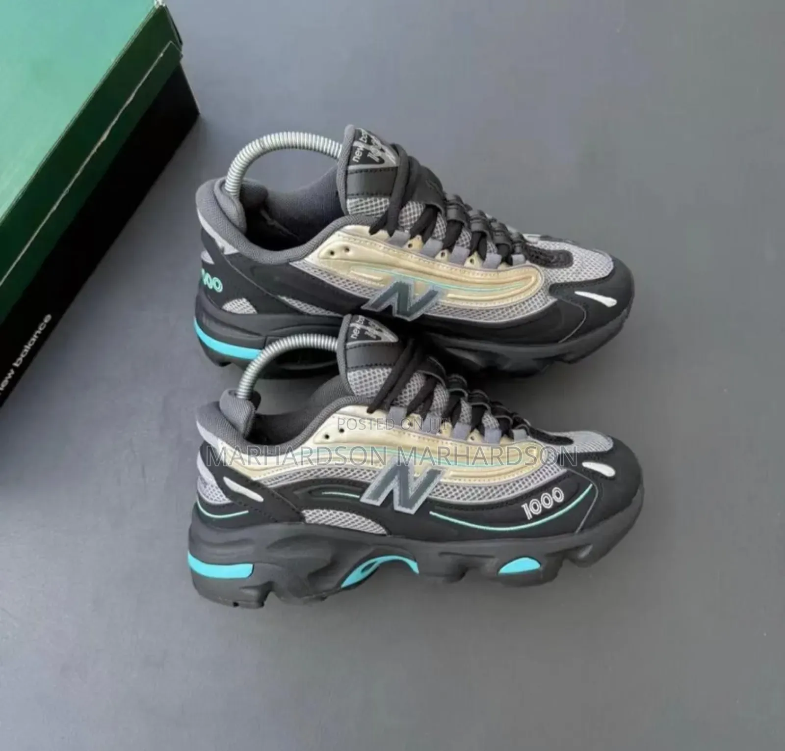 Unique Classy Sneakers
