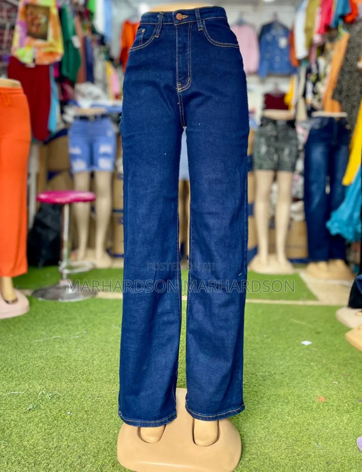 Classy Boyfriend Jeans Women
