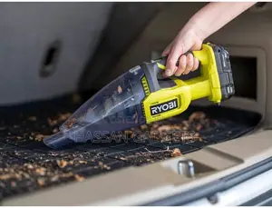 Vacuum Cleaner for Dry and Wet Use