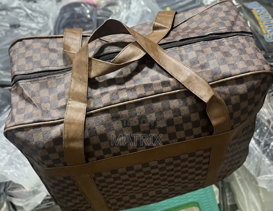 Leather Travel Bag T2
