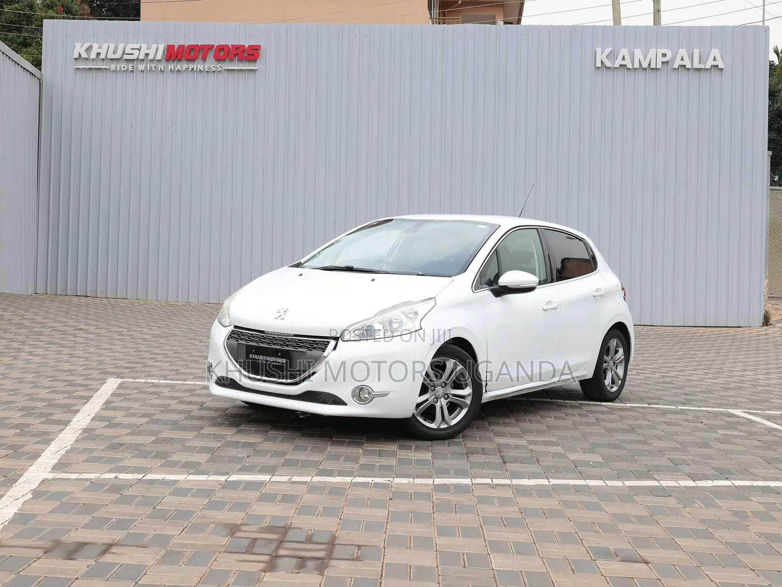 Peugeot 208 2013 White