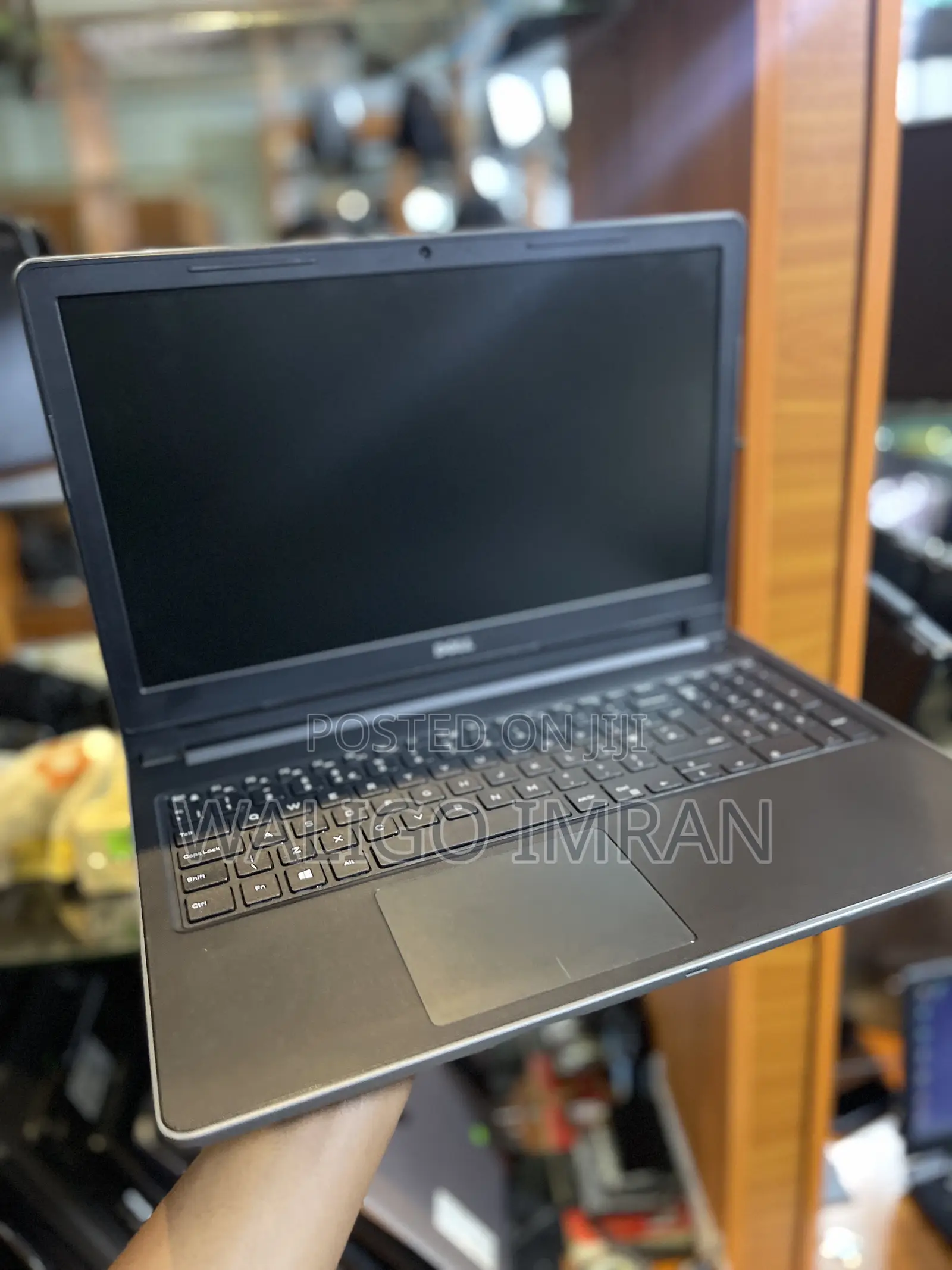 Laptop Dell Latitude 3590 4GB Intel Core i3 HDD 250GB