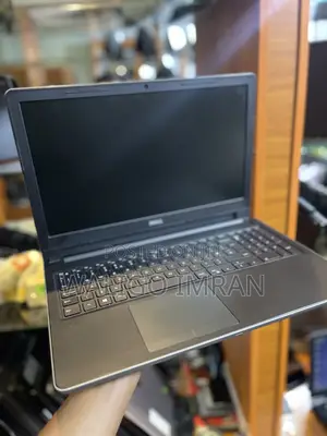Laptop Dell Latitude 3590 4GB Intel Core i3 HDD 250GB