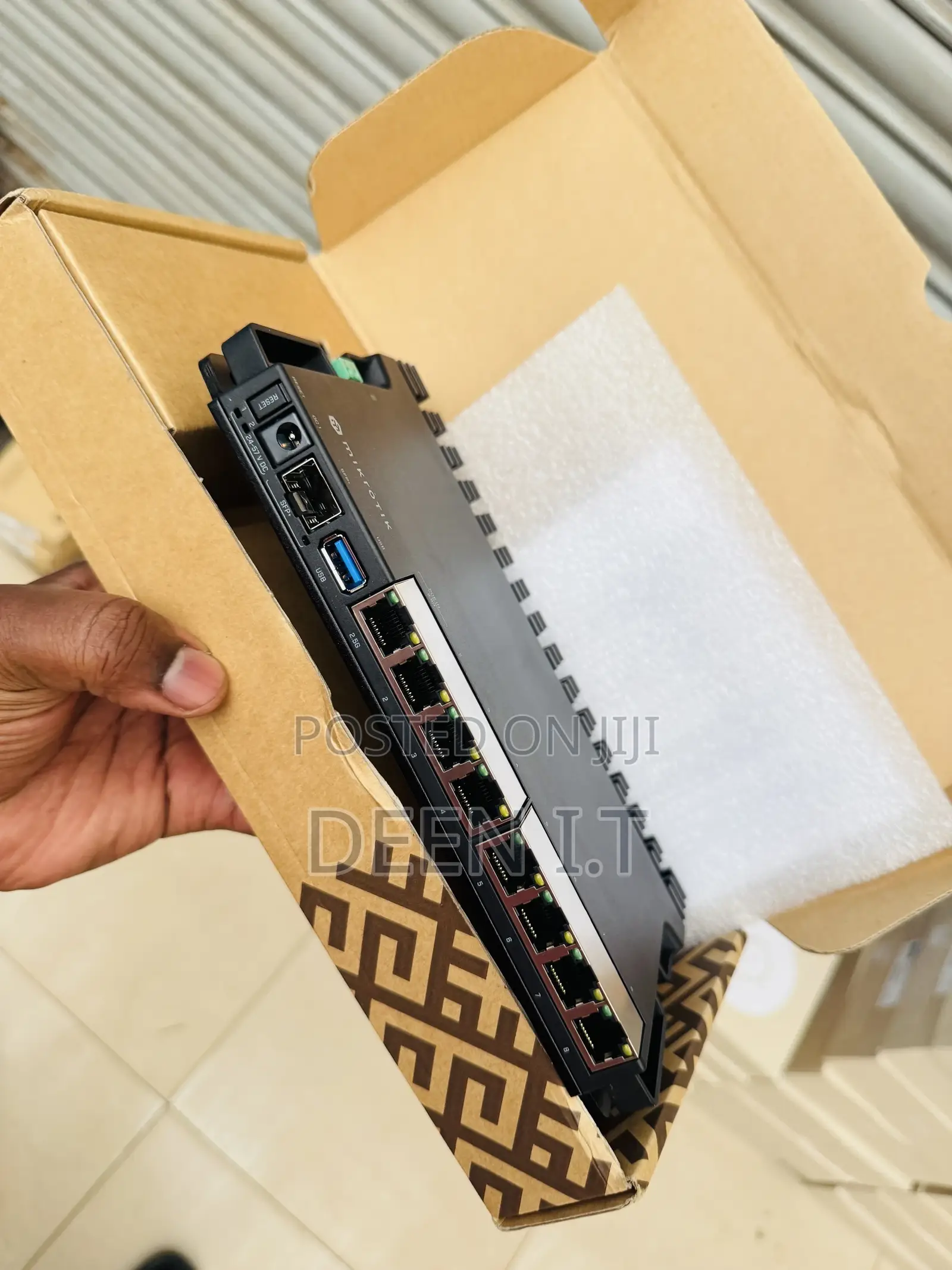 Rb5009 Ug+S+In Mikrotik Router
