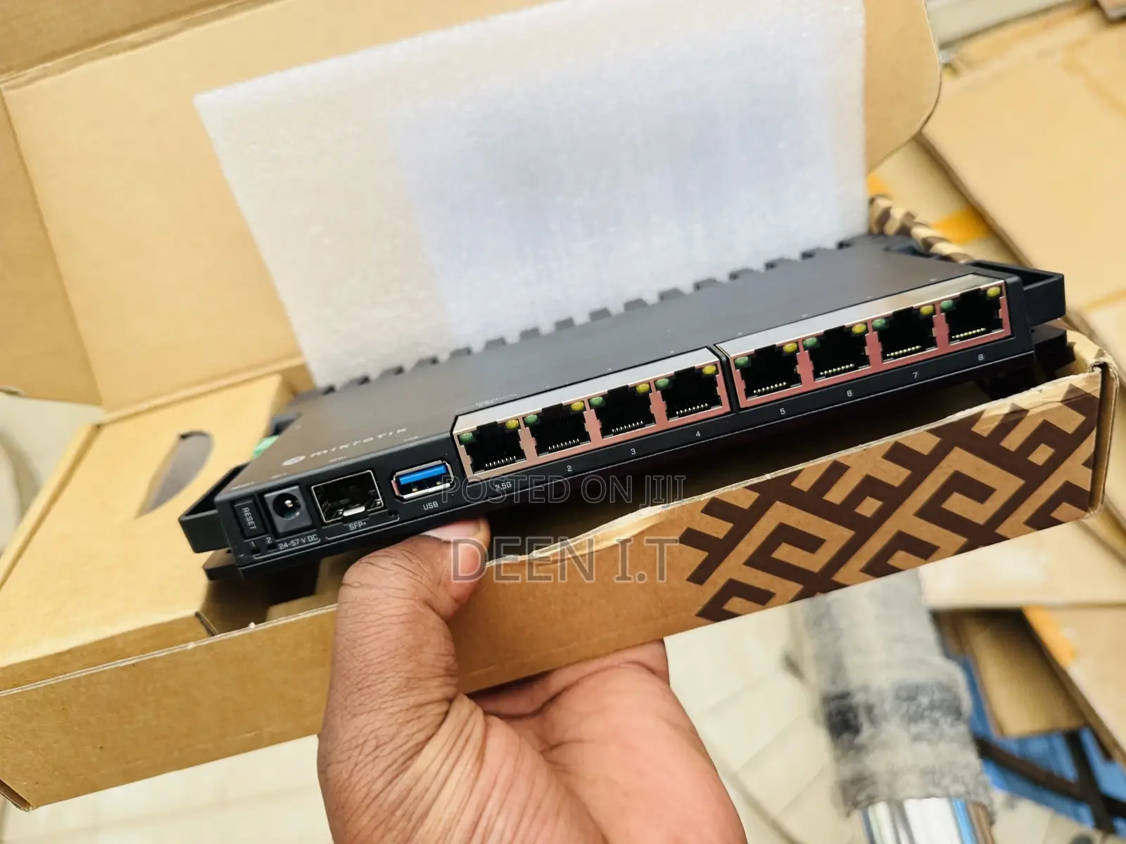 Rb5009 Ug+S+In Mikrotik Router