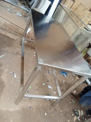 Restaurant Working Table Stainless