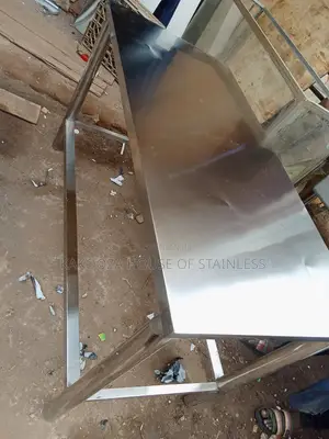 Restaurant Working Table Stainless