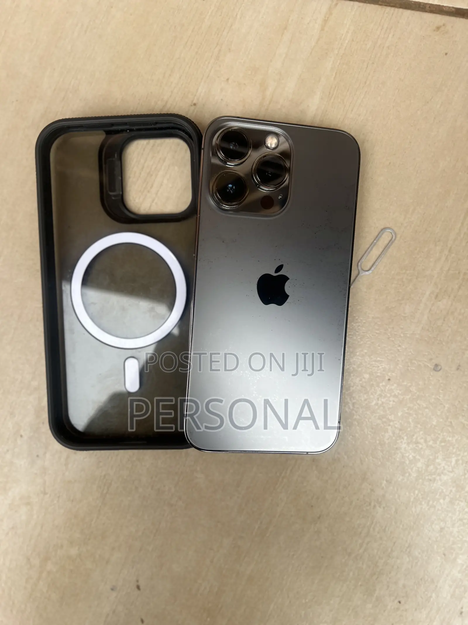 Apple iPhone 13 256 GB Gray