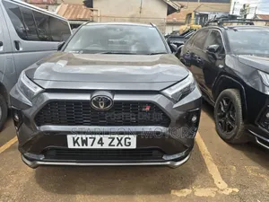 Toyota RAV4 XLE Premium FWD 2023 Gray
