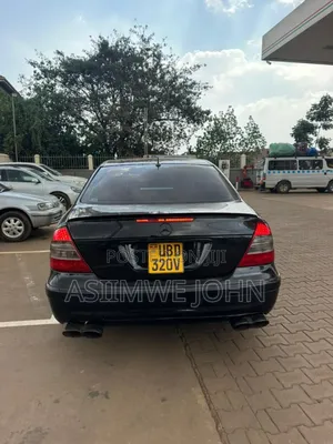 Mercedes-Benz E300 2008 Black