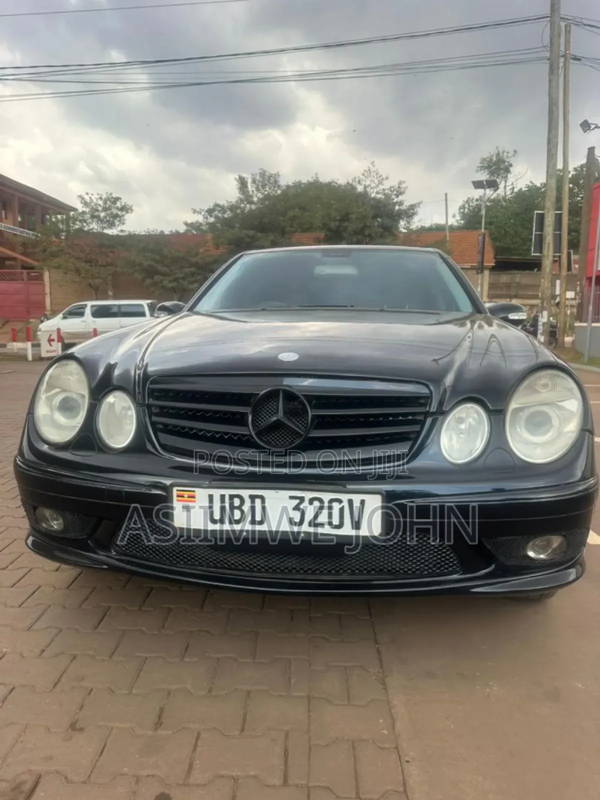 Mercedes-Benz E300 2008 Black