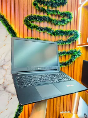 Laptop Dell Vostro 15 3000 4GB Intel Core i5 HDD 500GB