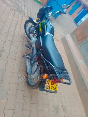 Bajaj CT 110X 2025 Red
